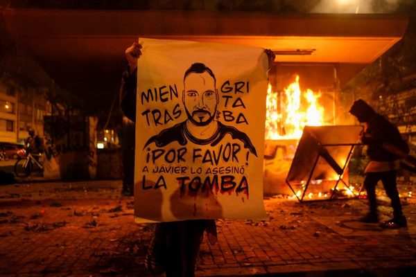 Suman 10 muertes y decenas de heridos en Colombia, tras fuertes protestas contra la violencia policial - Megacadena — Últimas Noticias de Paraguay