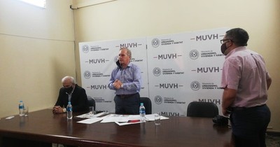 La Nación / Durand niega quema de archivos tras incendio en Ministerio de Urbanismo