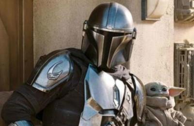 ¿Por qué los actores debían usar capas negras y capuchas para entrar al set de The Mandalorian 2? - C9N