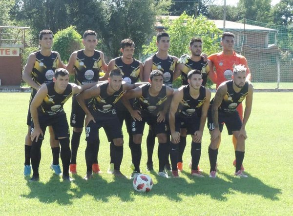 Jugador de Intermedia denuncia que fue echado de la reunión decisiva