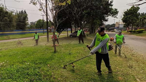 Caazapá: Continúan las limpiezas en campaña contra el dengue - Noticiero Paraguay