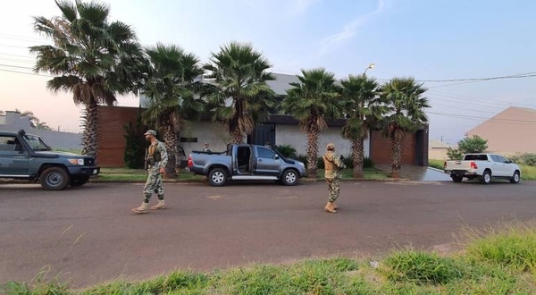 HOY / Expulsan a brasileños detenidos durante operativo anti lavado de dinero en PJC