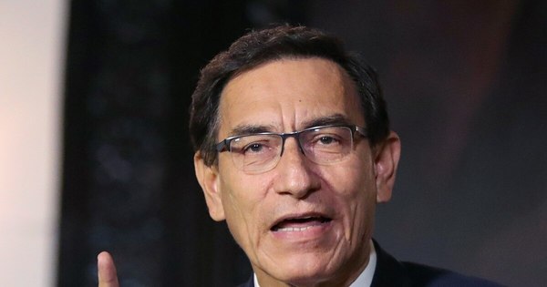 La Nación / Analizan destitución de Martín Vizcarra