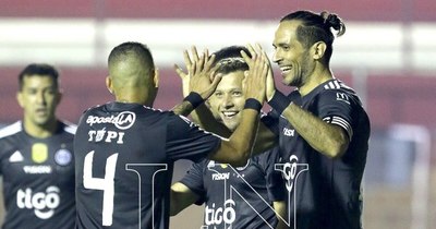 La Nación / El paralelo también se pasa con goles