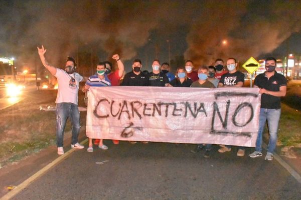 Comerciantes de Caaguazí se manifiesta contra posible cuarentena social - Nacionales - ABC Color
