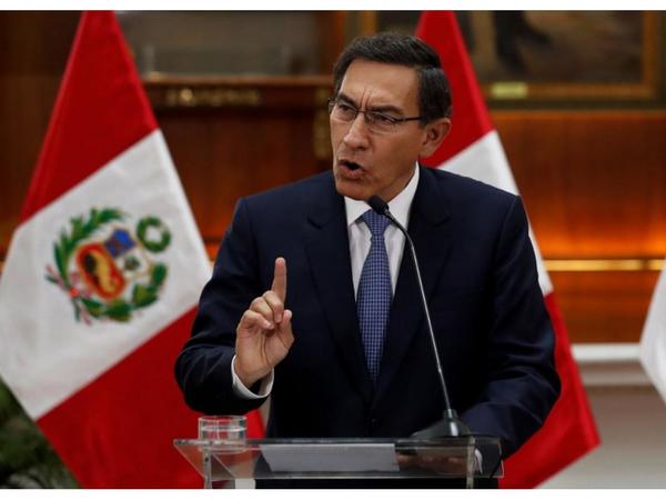 Presidente de Perú será sometido a juicio político