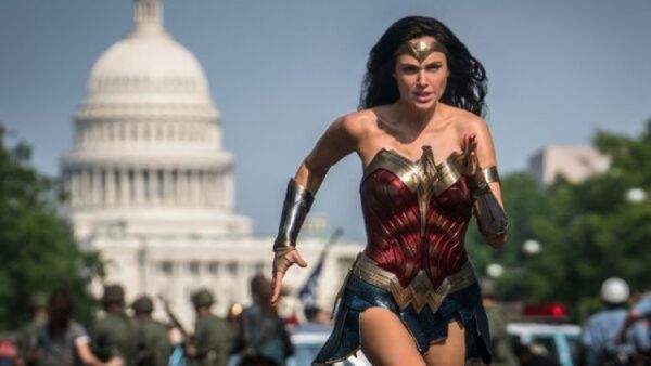 Wonder Woman 1984 mueve su estreno