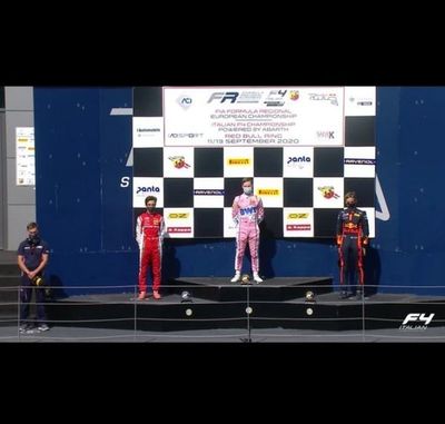 ¡Debut y victoria de Joshua Duerksen en el campeonato italiano de Fórmula 4!