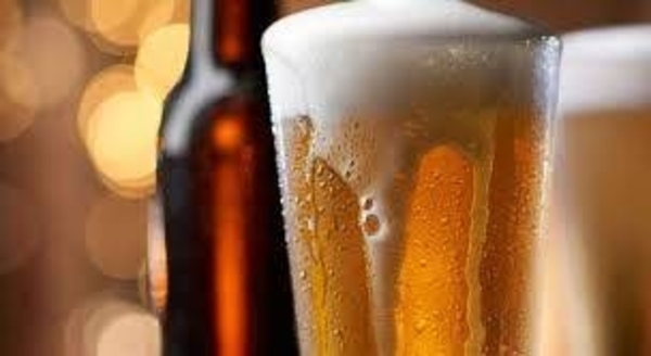 HOY / Damián Fernández, Presidente de la Asociación de Bodegas del Paraguay, dijo que las ventas bajaron al 40%