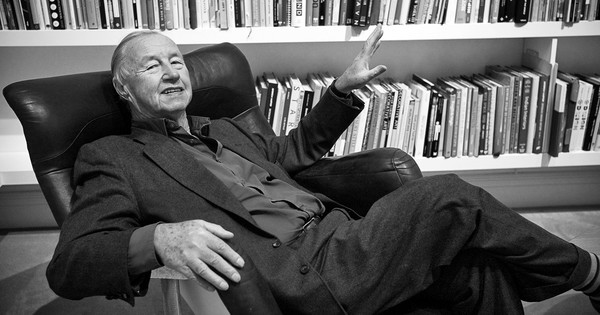 La Nación / Fallece Terence Conran, visionario diseñador británico
