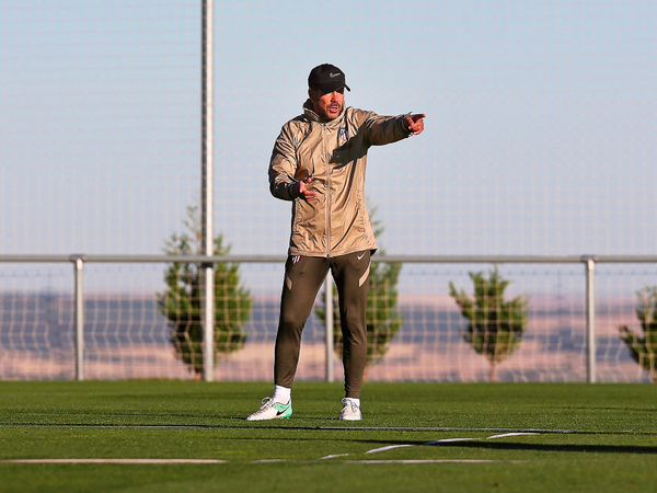 Diego Simeone da positivo por COVID-19