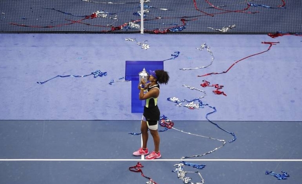 HOY / Osaka remonta un set ante Azarenka y consigue su segundo título del US Open