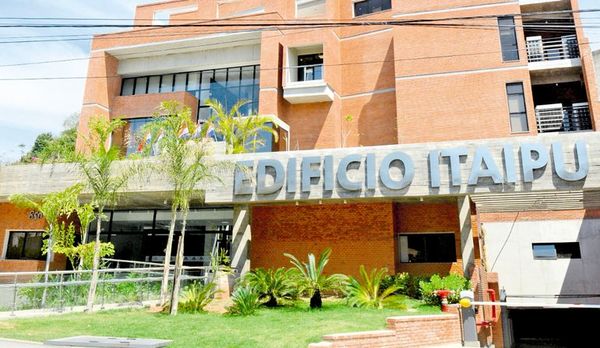 Entidad pide certificación ISO 9001 para comprar muebles - Nacionales - ABC Color