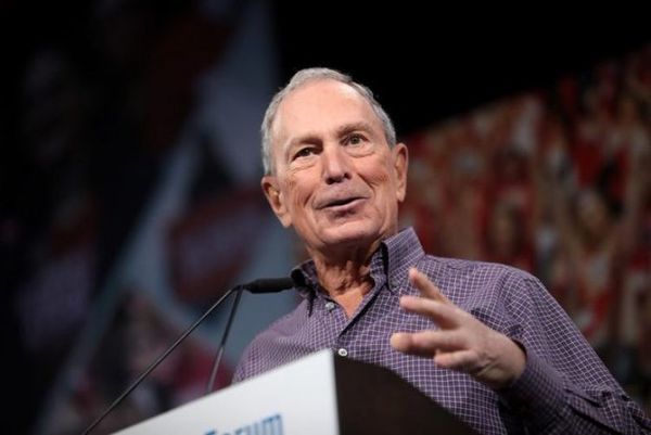 Michael Bloomberg dona $ 100 millones a la campaña de Biden