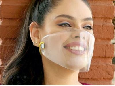 Jajaboca, la mascarilla que permite ver tu sonrisa