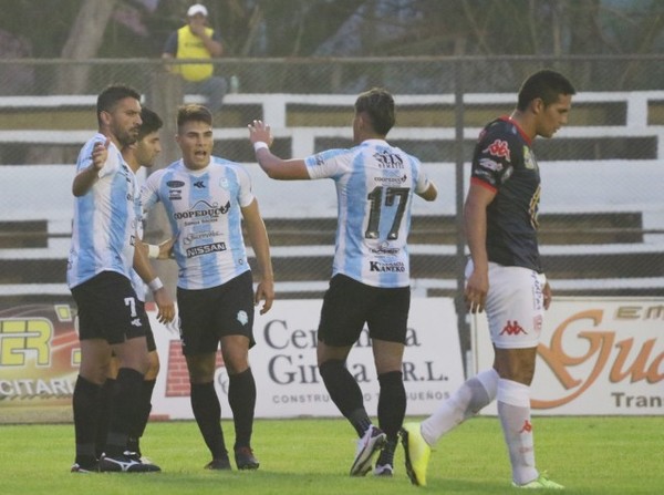 Contundencia albiceleste en el Parque - APF