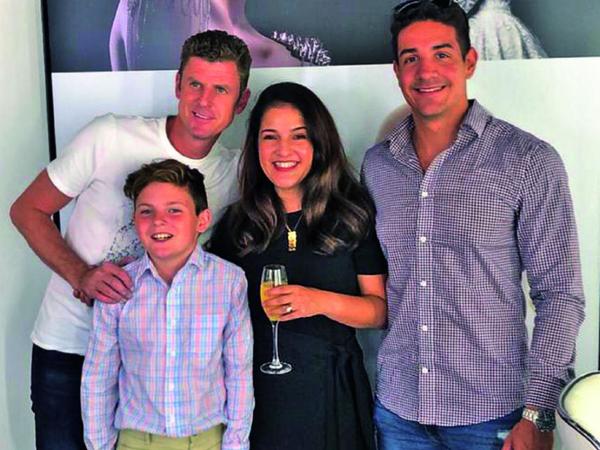 La maquilladora Caro Benítez abrió su estudio en EEUU