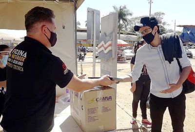 Delivery fronterizo evita más despidos - Nacionales - ABC Color