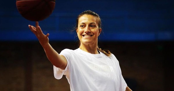 La Nación / Paola Ferrari se destacó en España