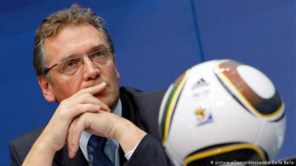 Inicia juicio contra ex número 2 de FIFA