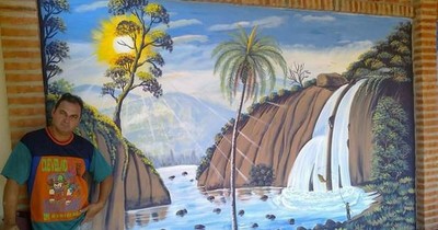 La Nación / Ejemplo de superación: pinta murales y paisajes sobre lienzo para salir adelante
