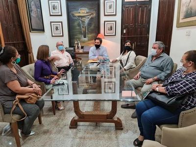 Gremio lamenta amenaza de SAT por pedir transparencia en MUVH - Nacionales - ABC Color