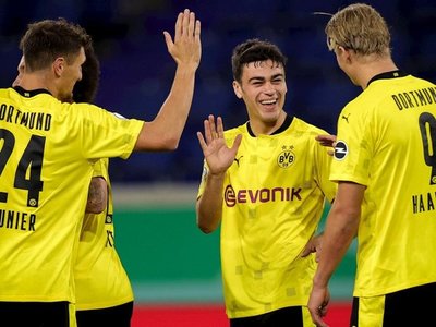 El Dortmund supera la primera ronda de la Copa de Alemania