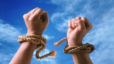 “En 30 años de libertad no hemos podido lograr la democracia”