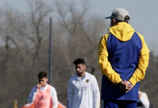 "Positivos" de Boca vendrán a jugar y se genera roncha