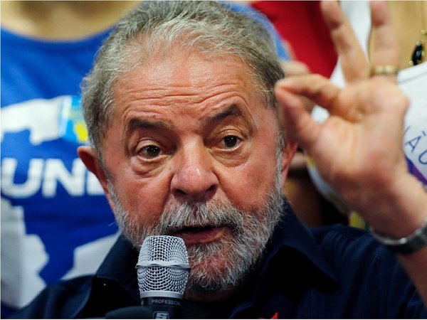 Fiscalía denuncia a Lula por lavado de sobornos de Odebrecht