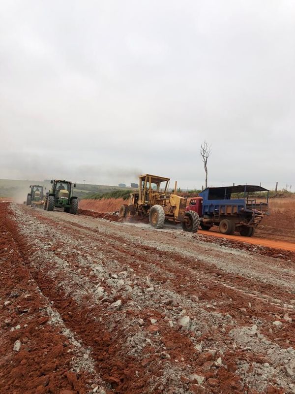 Asfaltado del tramo Araujo Cue-Ruta PY03 registra un avance del 55%, según MOPC - Nacionales - ABC Color