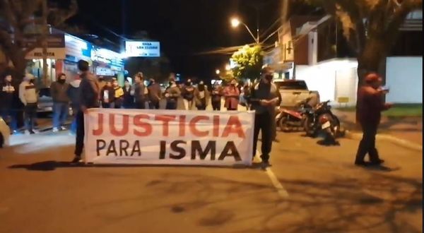 Marchan pidiendo justicia para Ismael - Noticiero Paraguay
