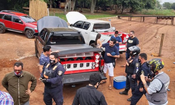 Intervienen farra en granja