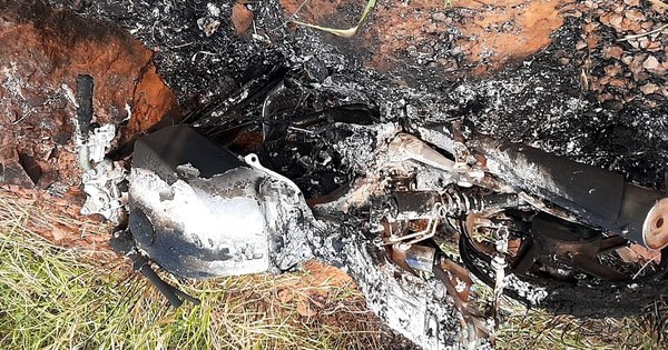 La Nación / Reportan asesinato y quema de moto
