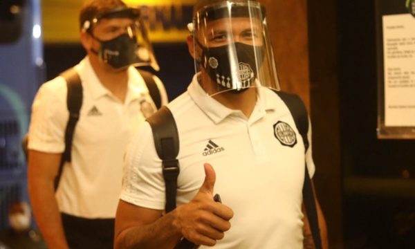 Olimpia llegó a Brasil para el choque de tricampeones