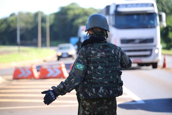 Ágata: Brasil refuerza controles de vehículos y personas en la frontera