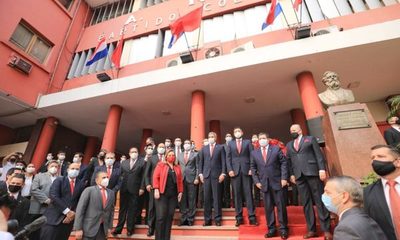 Pánico tras positivo de senadora al covid-19, ya que estuvo en festejo de la ANR