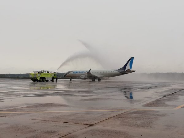 Paraguay recibe desde Uruguay el primer vuelo comercial tras inicio de la pandemia