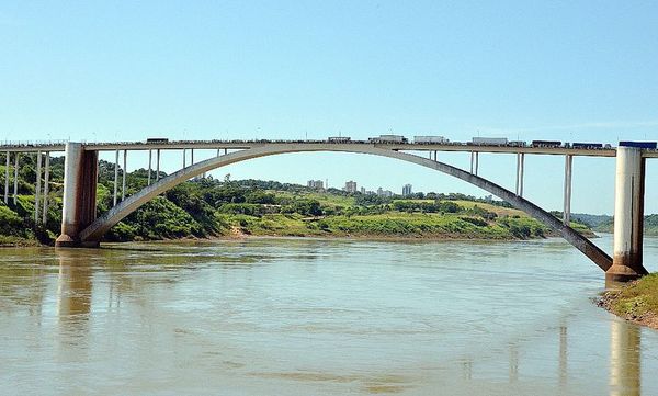 Migraciones explica cómo sería la reapertura gradual del Puente de la Amistad - Nacionales - ABC Color