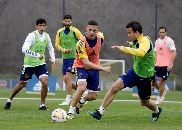 Ministro de salud afirma que jugadores de Boca están “recuperados” y presenta protocolo para abrir puente