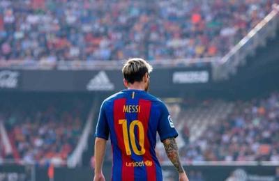 La 'cárcel de oro' de Messi: es el mejor pagado del mundo pero no le alcanza para dejar el Barça - SNT