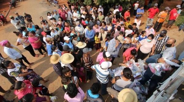 Familia Denis siguen entregando víveres, esperando el retorno del exvicepresidente – Prensa 5