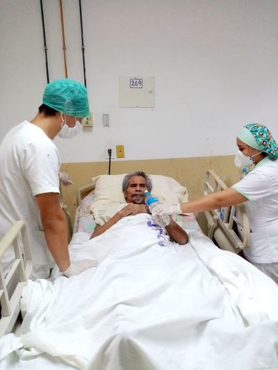 Entera dedicación a paciente mientras buscan a familiares - Nacionales - ABC Color