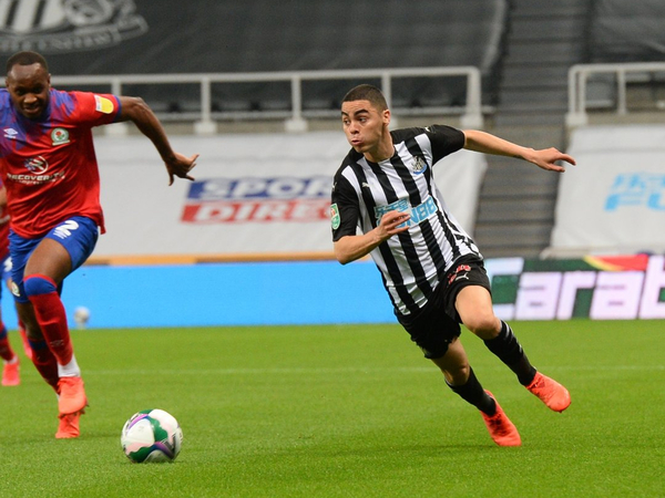 Almirón le marca el camino al Newcastle en la Copa de la Liga