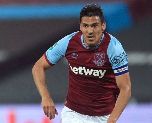 El West Ham de Balbuena golea por la Copa de la Liga