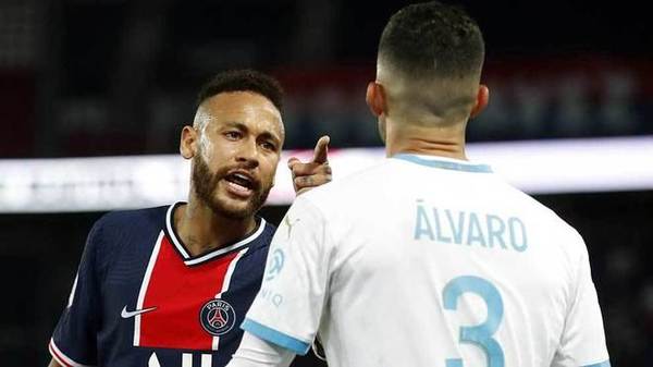 Neymar recibe el apoyo de Brasil tras la polémica en Francia