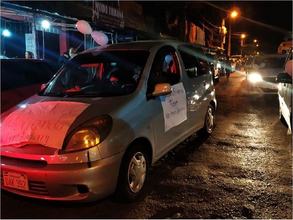 Caravanas a favor y en contra de Rodolfo Friedmann continúan en Villarrica