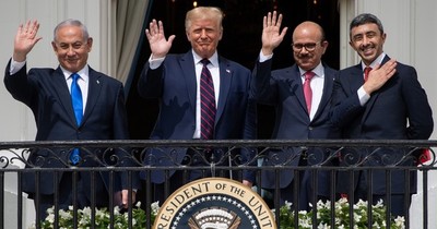 La Nación / Israel, Emiratos ÁrabesUnidos y Baréin firman acuerdos históricos