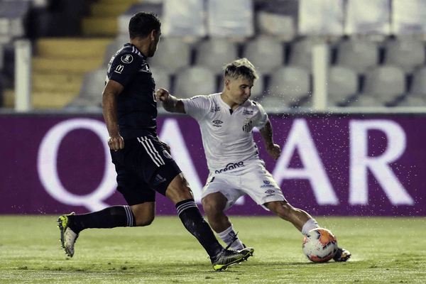 Olimpia rescata valioso punto en su visita al Vila Belmiro