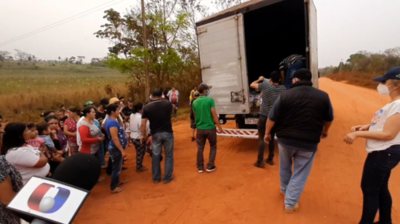 Familia Denis entregó víveres a comunidades de San Pedro